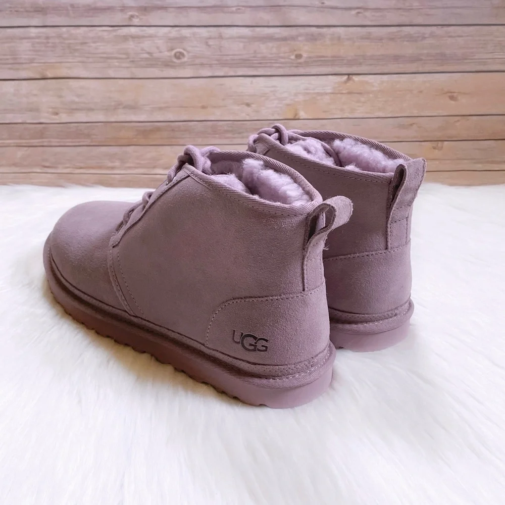 UGG Men’s Neumel Chukka Boots In Shadow - Picture 2 of 8